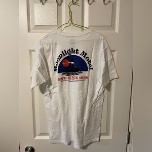 Vans (Off the wall) Classic fit men’s size M t-shirt - Moonlight Motel